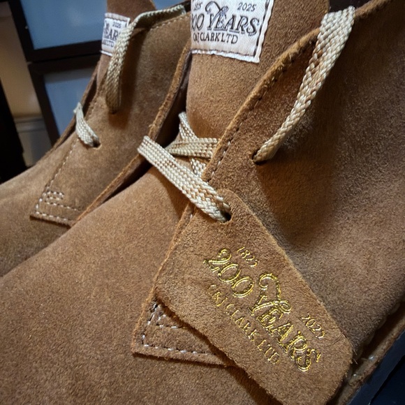 Clarks Tan Suede Men's Shoes - Picture 2 of 6